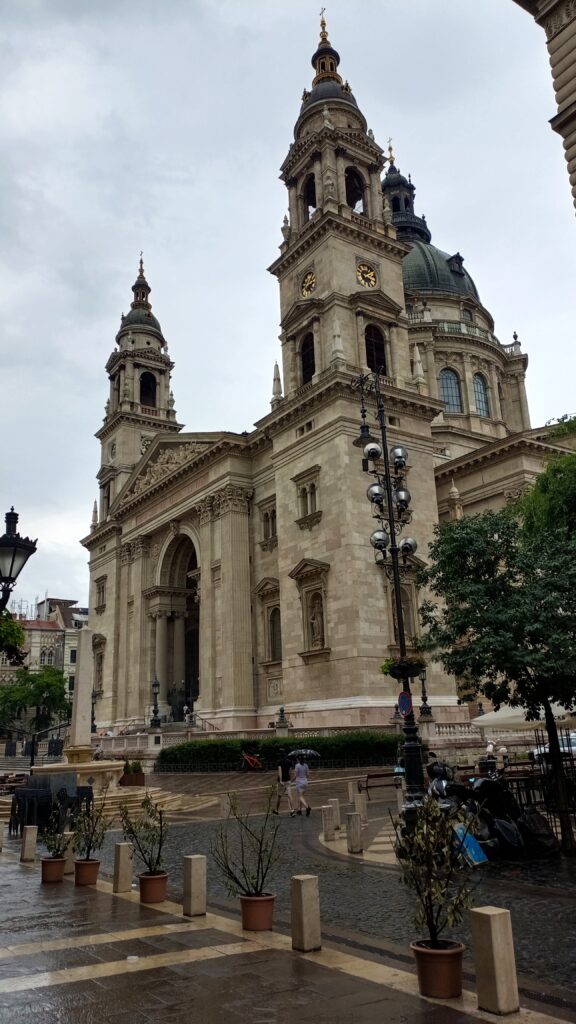 Étape 64 : l'auberge des pèlerins de Budakeszi vers Budapest